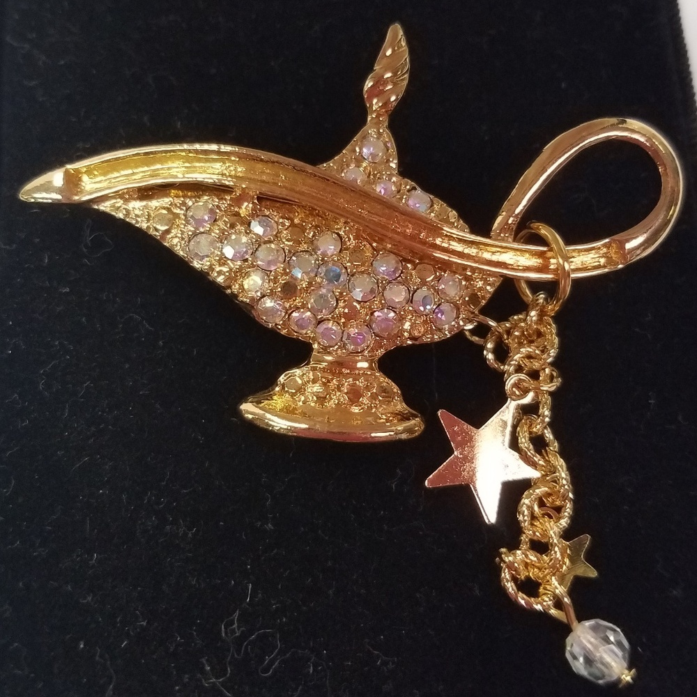 Kirks Folly Fantasy Aladdin Lamp Pin w/charms